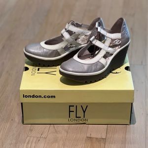 Fly London Women’s Yett Shoes, Silver/Offwhite - Size US5.5/UK3.5/EU36 - NEW
